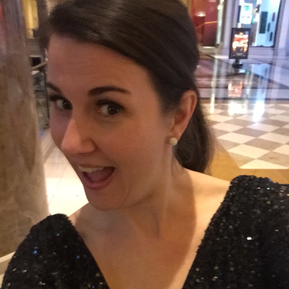 Meet your Posher, Laura
